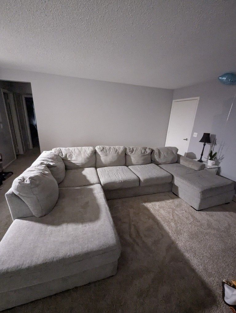 Gray Sectional Couch 