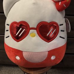 Hello kitty Squishmallow 