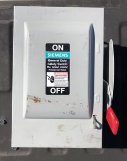 Siemens 60A 240V Safety Switch