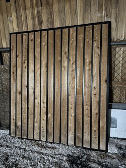 Gate
