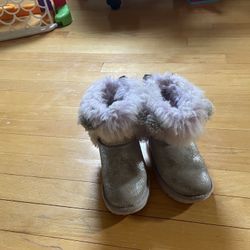 Girls Unicorn Ugg Boots Size 12