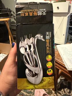 Swan Tableware