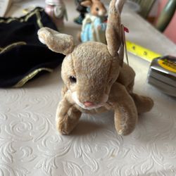 Ty Beanie Baby “Nibbly”