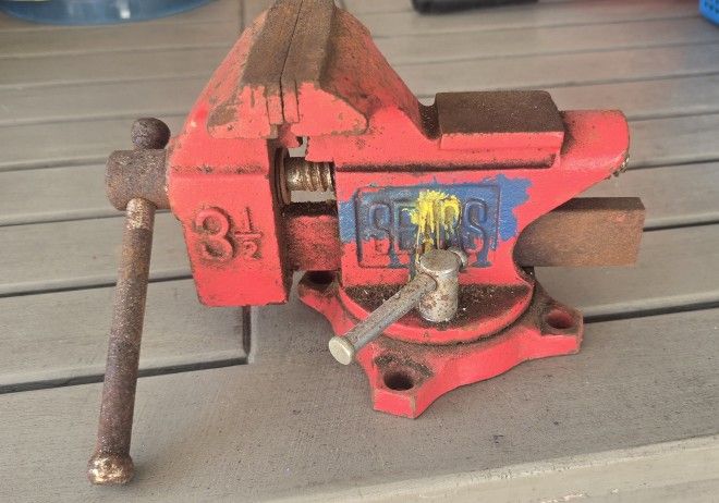 Bench Mount Vice Grip