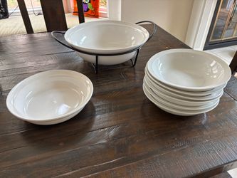 Pasta serving set and 8 plates