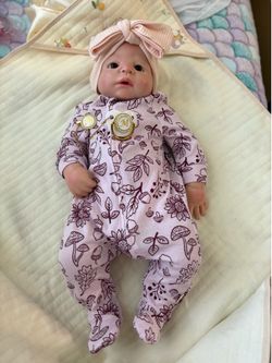 Reborn Doll 22 inches 11.5 pounds