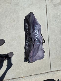 Large Louisville SLUGGER BAT Bag With Wheels