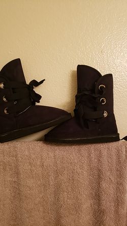 Girls boots
