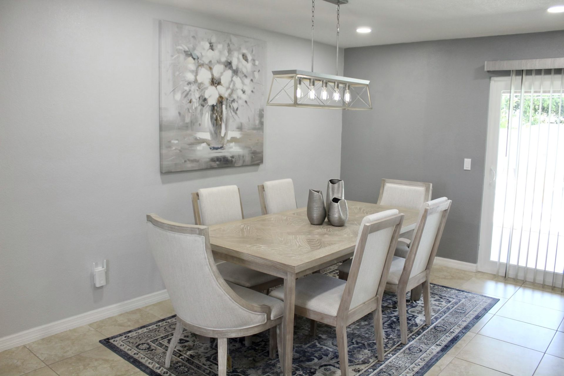 BEAUTIFUL 3/2 HOME FOR SALE