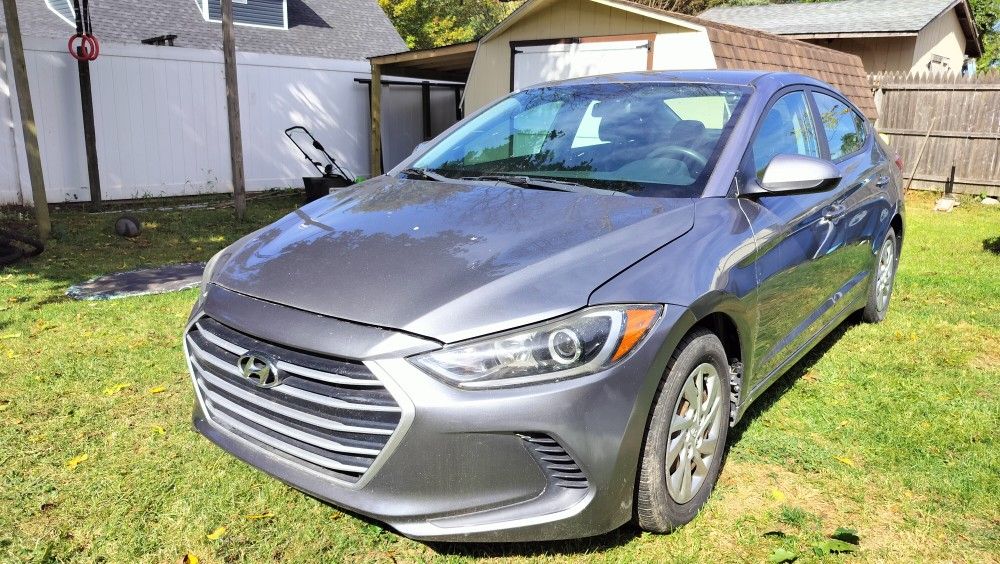 2017 Hyundai Elantra