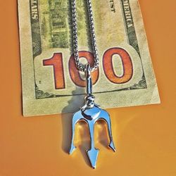 Trident Pendant 24 Inch Chain Necklace 