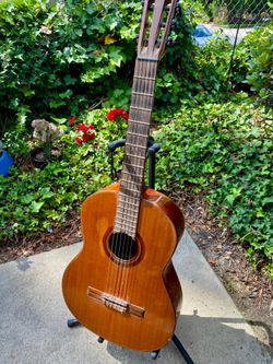 Merida Trajan Classical Guitar  + Digital Tuner