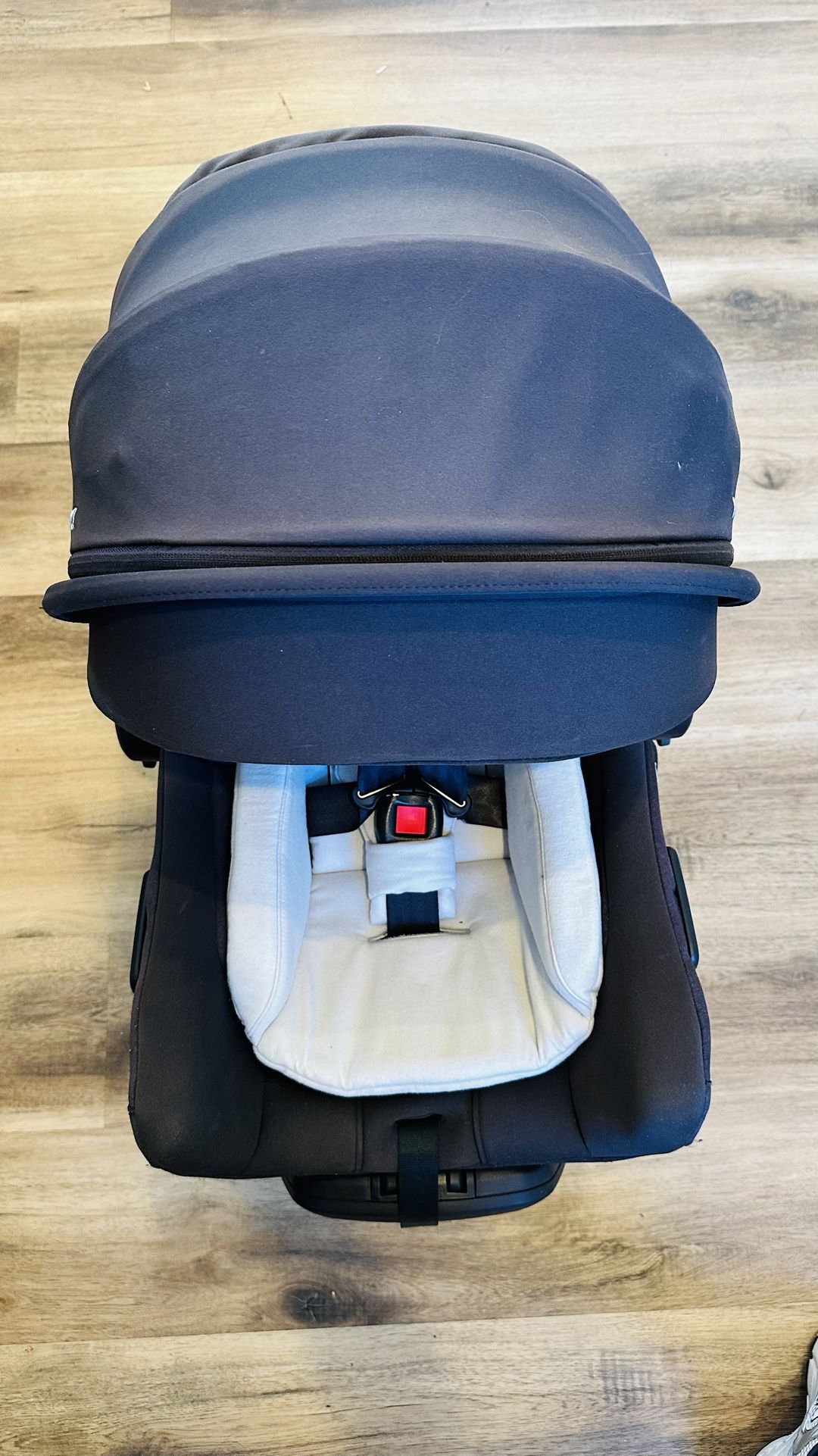 Car Seat Infant Nuna Pipa Lite RX With Base 