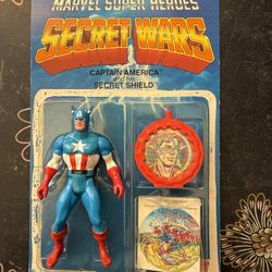 Marvel Super Heroes Secret Wars Captain America & his Secret Shield