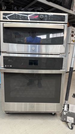 Oven / Microwave set. Never used /electric