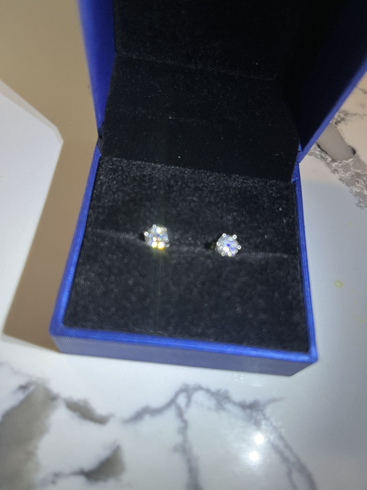 MOISSANITE DIAMOND VVS EARRINGS