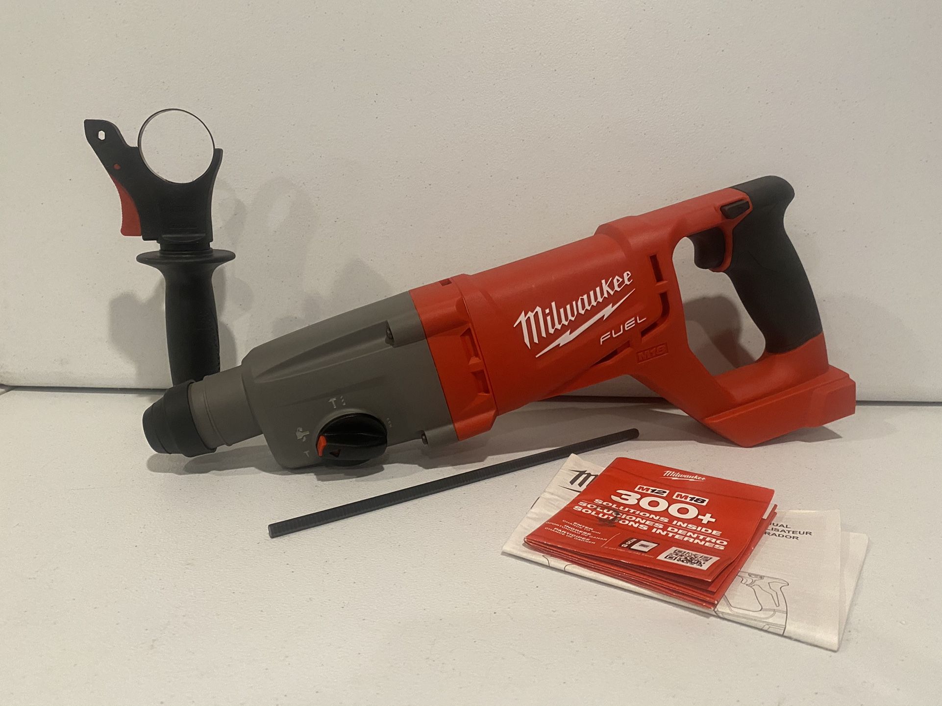 Milwaukee M18 FUEL 18-Volt Lithium-Ion Brushless Cordless 1 in. SDS-Plus D-Handle Rotary Hammer (Tool-Only)