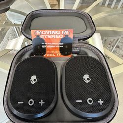 Skullcandy Kilo Wireless Speakers with Case