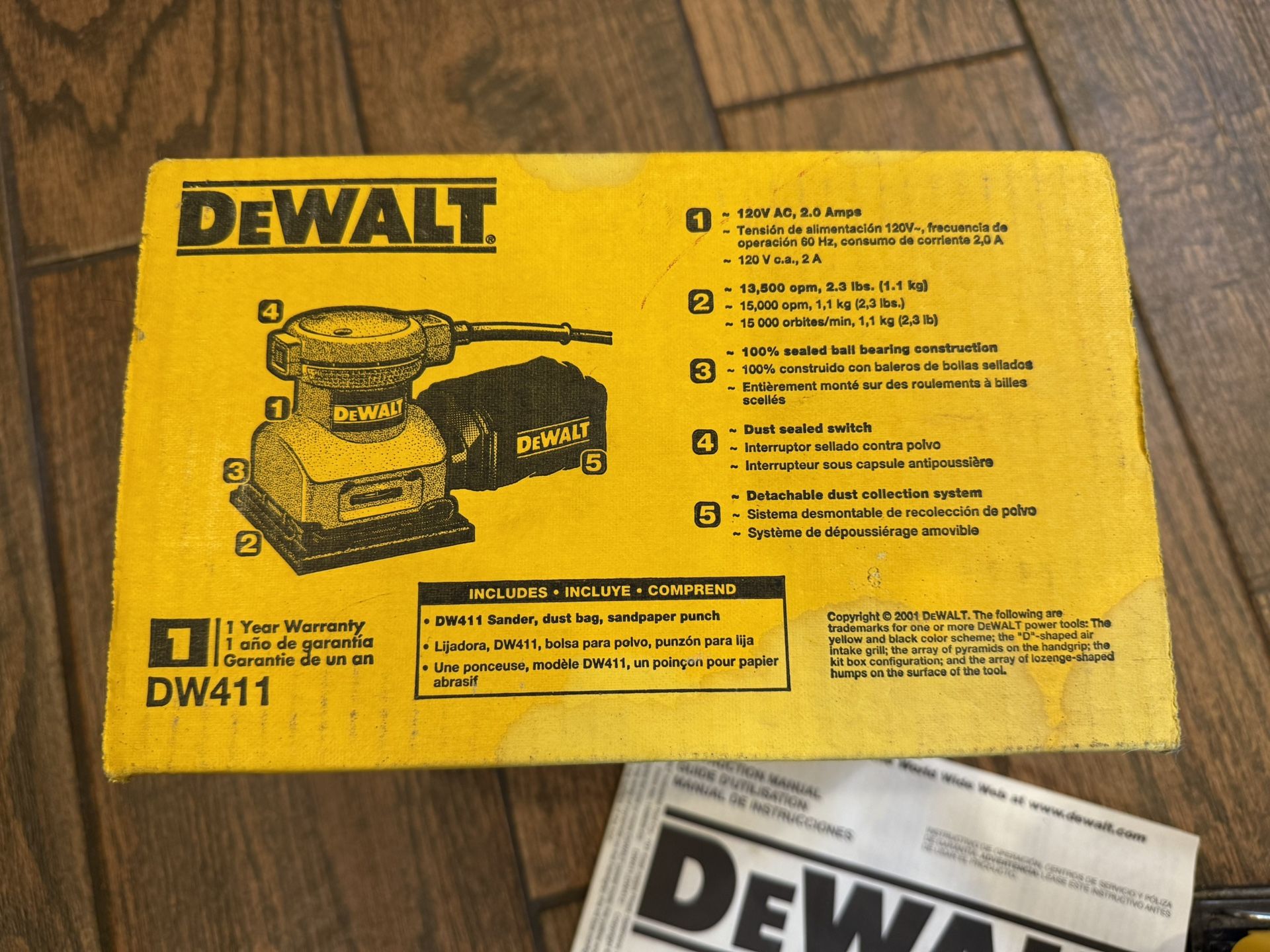 Dewalt Heavy Duty 1/4 Sheet Palm Grip Sander