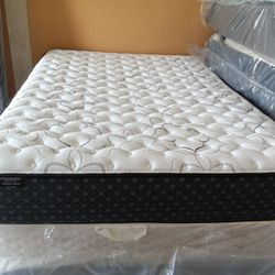 Queen Size Mattress Set 