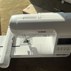 Brother SE1900 Complete Embroidery Set