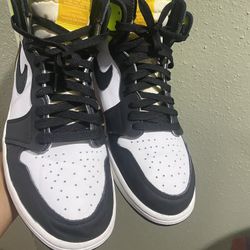 Air Jordan 1 Retro High OG Volt Gold - Authentic Size 12  