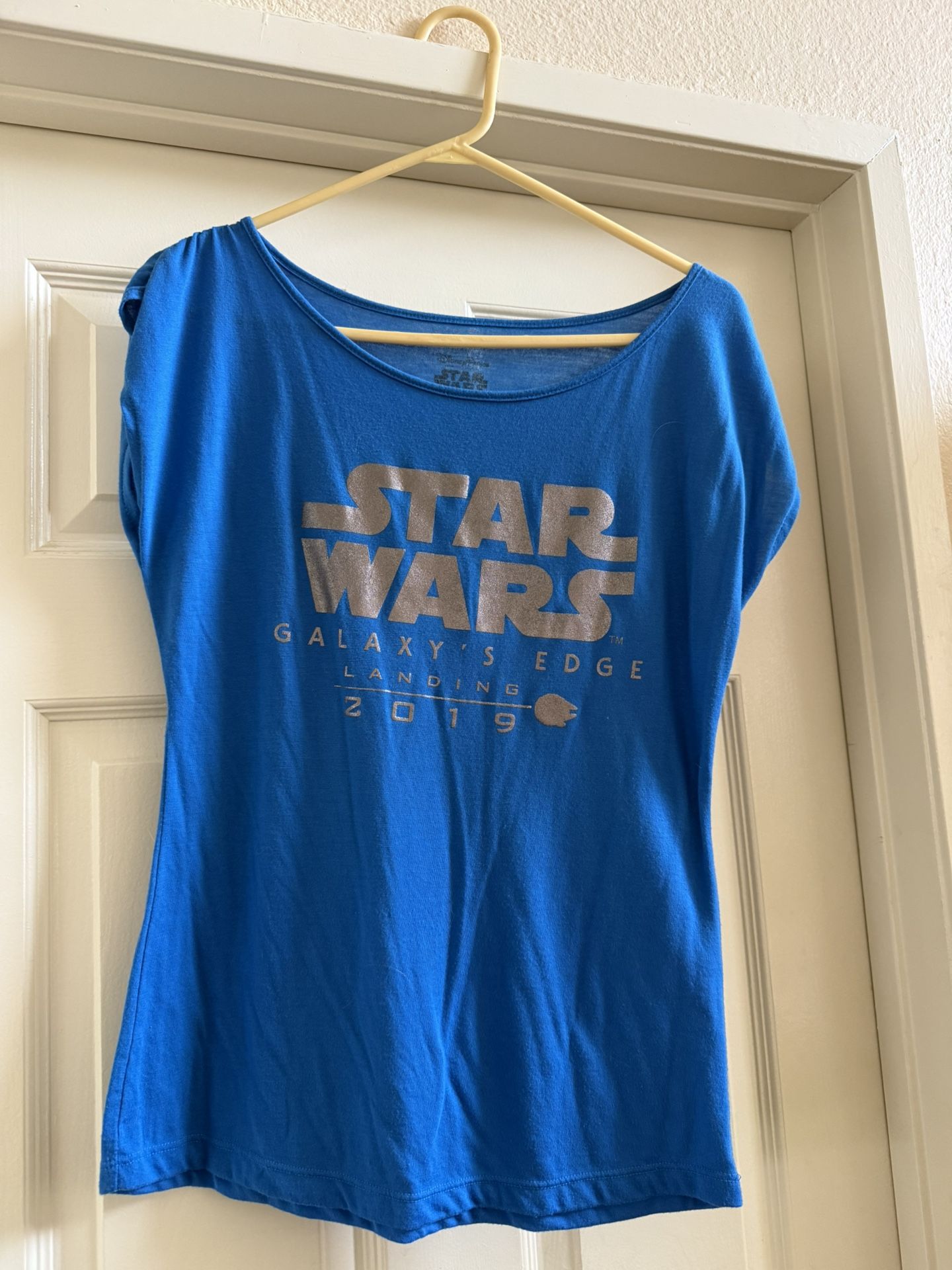 Disneyland Parks Star Wars Galaxy’s Edge Shirt Size SM