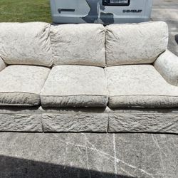 Sofa Nice And Comfortable White Swirl Design 