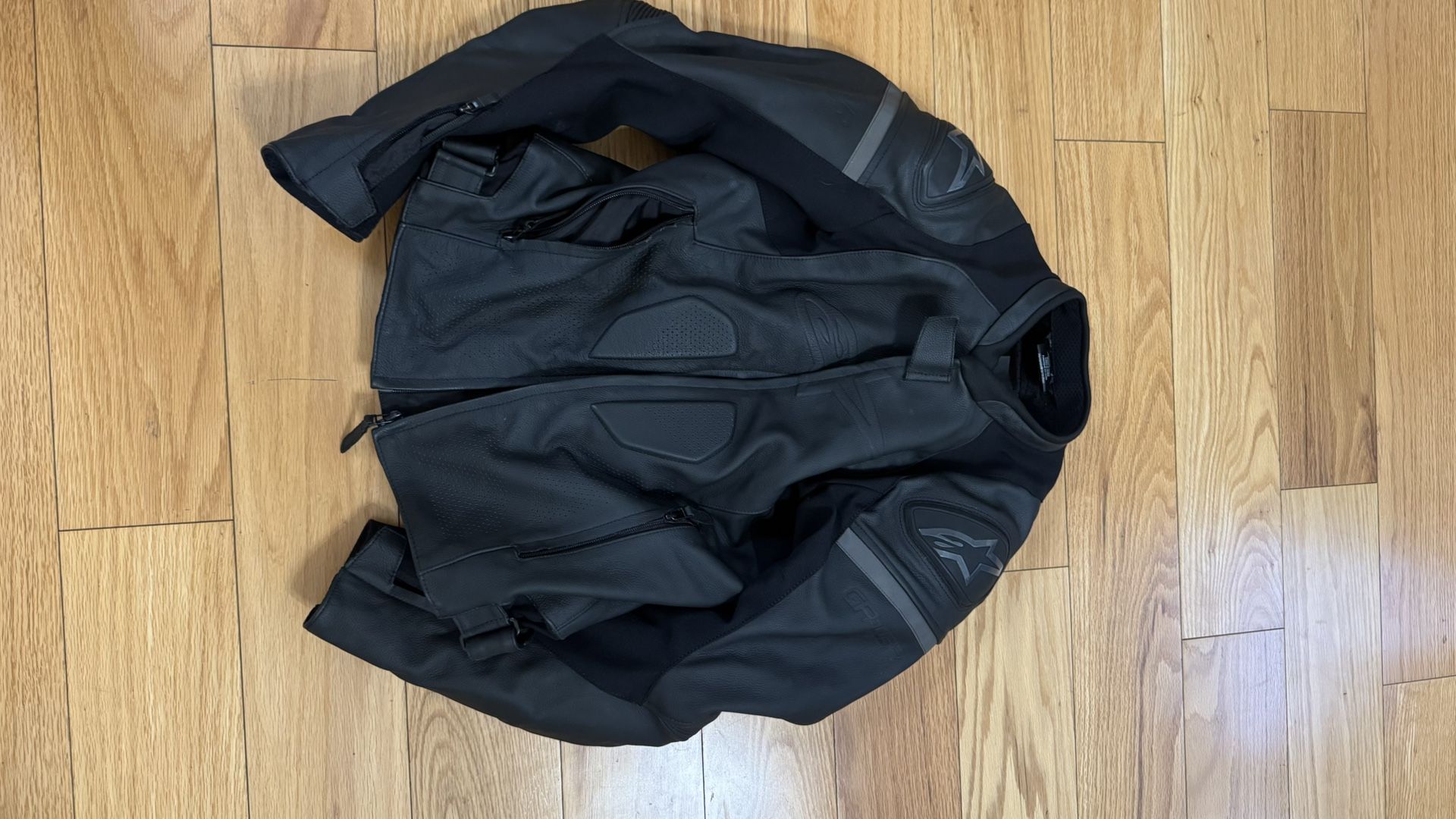 GP plus r v3 Airflow Leather Jacket