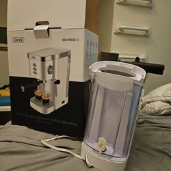 Coffee Grinder + Coffee Maker