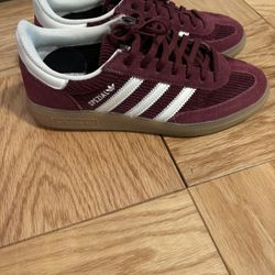 Women’s Adidas Spezial