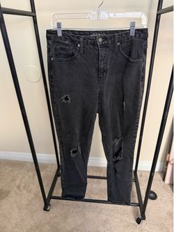 Wild Fable Size 8 Women’s Black Ripped Jeans
