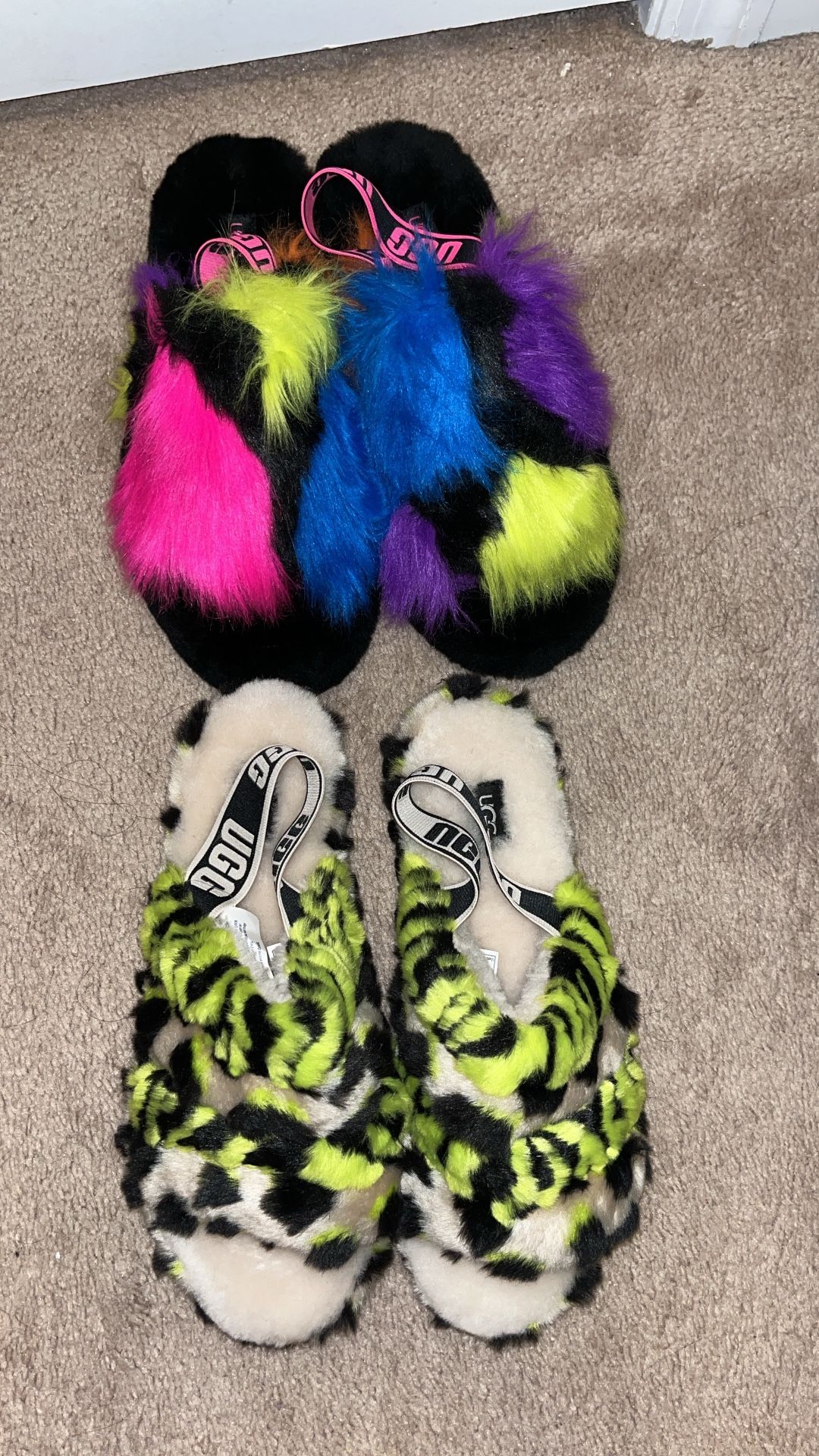 Uggs Slippers Size 9