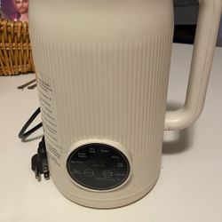 Mini Soy Milk Maker