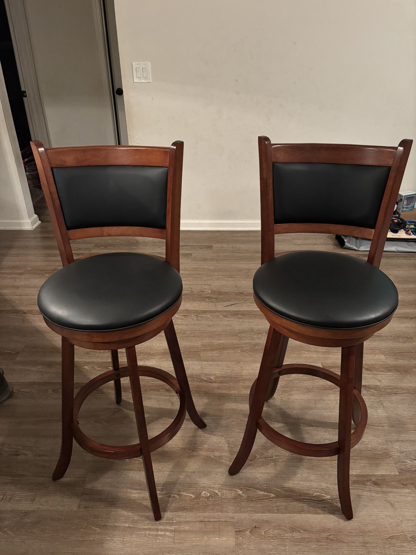 Bar Stools 