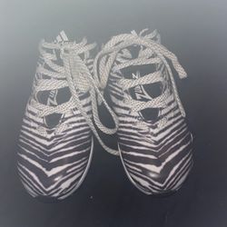 Sneakers Boys Size 1