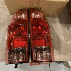Toyota Tacoma Tail Lamp Fit for 2005-2015Rear Driver Side & Passenger Side, Without Bulbs
