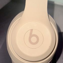 Beats Studio Pro