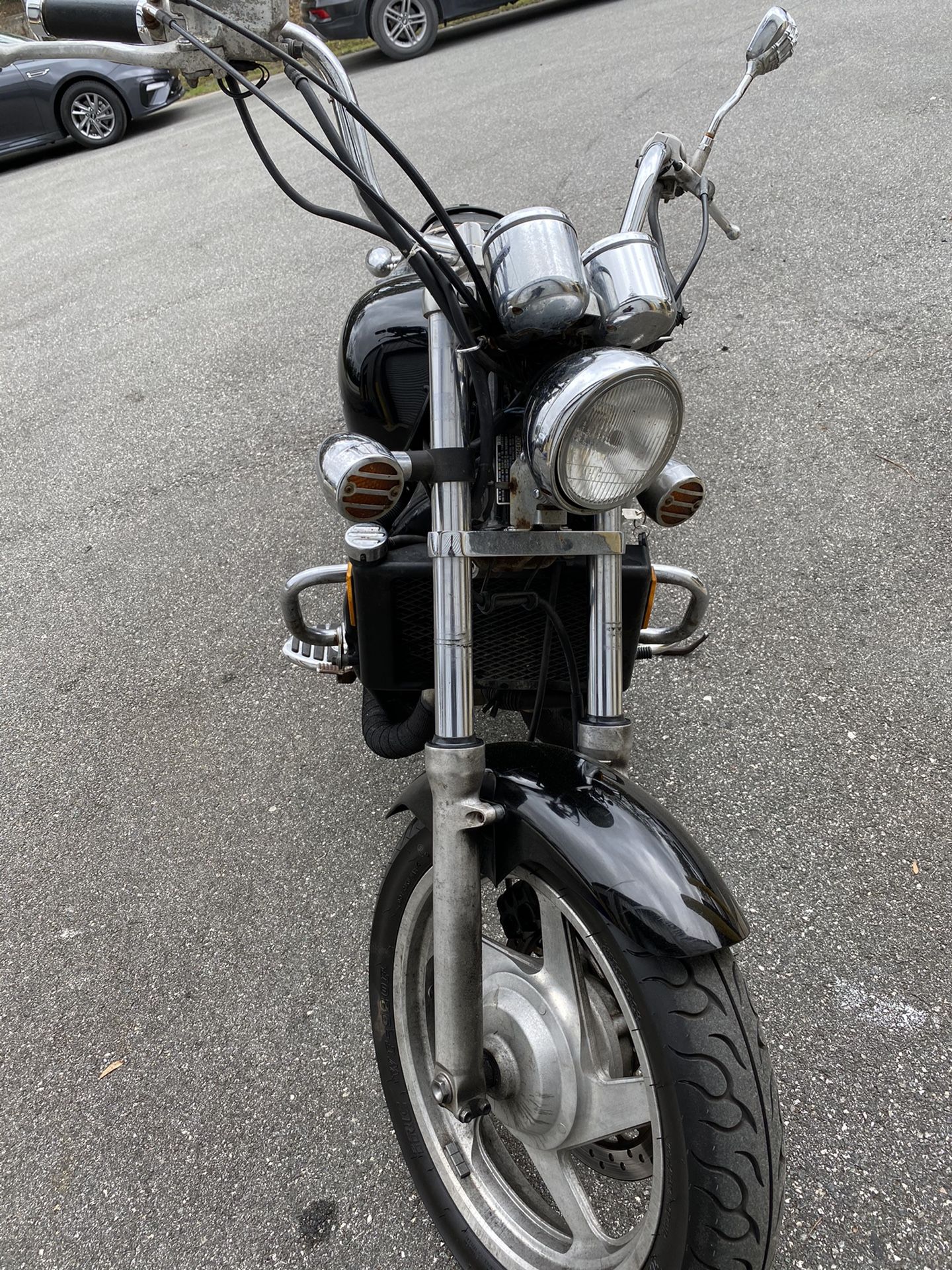 Honda Magna