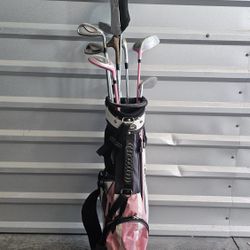 Golf Bag With Clubs