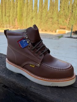 New Boots / Botas Nuevas -Liquidación