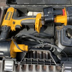 DEWALT Drill 12Volt With 3 Batteries Plus Charger Plus Carrying Case- $50 Takes All