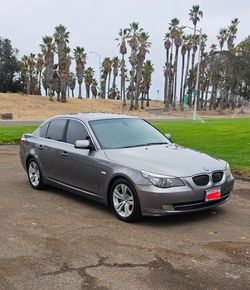 2009 BMW 528i