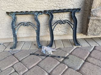 Metal Bench Legs (w/Stainless Steel Hardware)