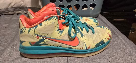 Nike Lebron 9. Arnold Palmer. Size 12. Men.