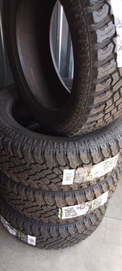 Set of 4 tires brand new size 275 55 20