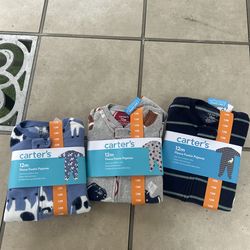 3 Pairs of footie pajamas