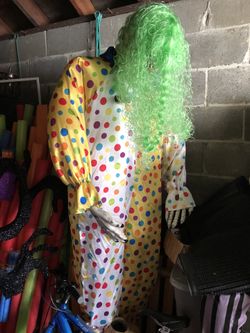 Halloween clown prop