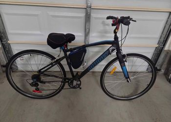 Infinity Sport Hybrid Bike with Shimano Gears