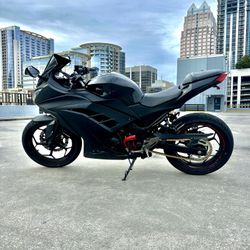 2014 Kawasaki Ninja 300 ABS